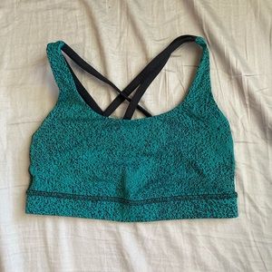 Lululemon energy sports bra size 4